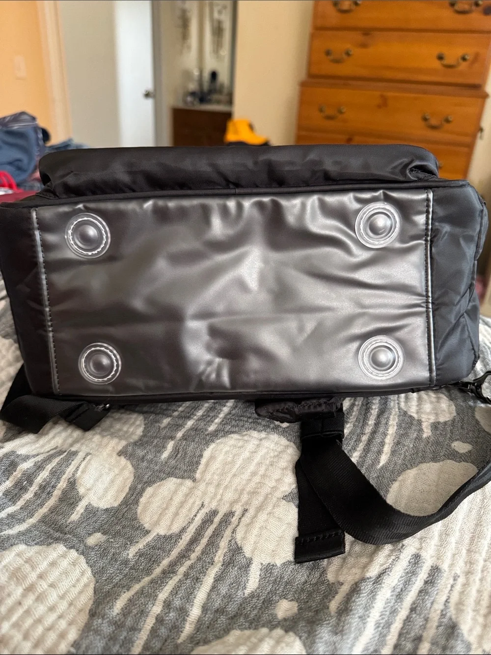 Like New! Lug Mini Puddle Jumper Backpack Legacy Collection in Black!